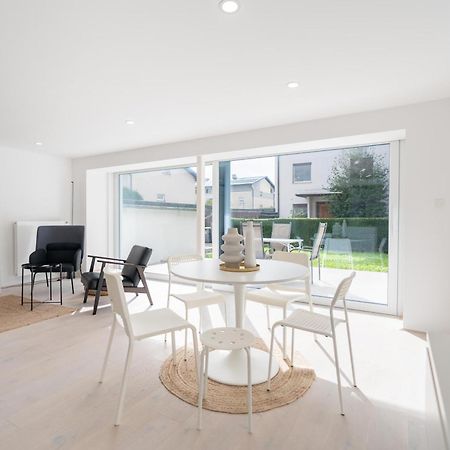 Black & White Apartments Rozna Dolina 卢布尔雅那 外观 照片