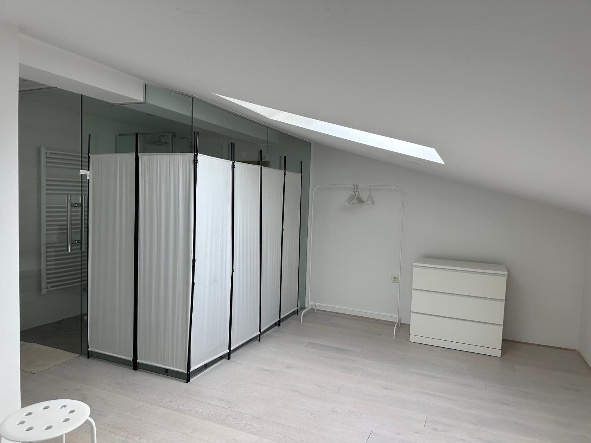 Black & White Apartments Rozna Dolina 卢布尔雅那 外观 照片